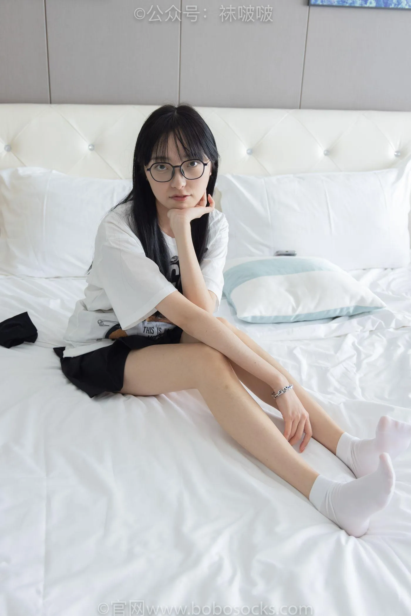 [BoBoSocks袜啵啵]NO.033 稚予-贝壳头、天鹅绒黑袜、天鹅绒白袜 [154P]插图4